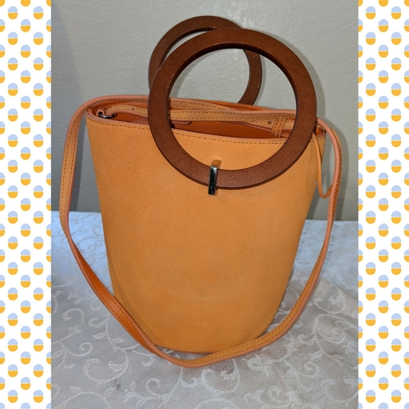 MANGO MNG BURNT ORANGE BUCKET SHOULDER BAG - Picture 2 of 6